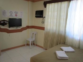 Golden Stallion Suites คากายันเดโอโร ภายนอก รูปภาพ